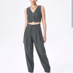 Cider grey jogger trousers in new condition!